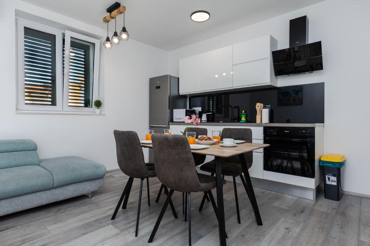 Apartment Viko สปลิท ภายนอก รูปภาพ